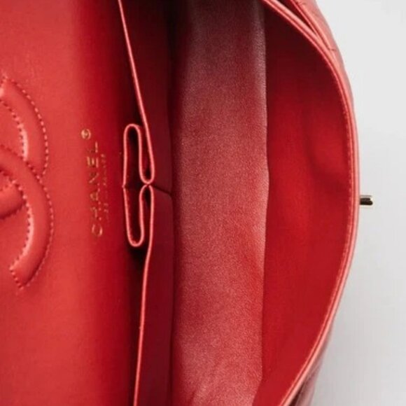 Chanel Rosewood Chevron Quilted Lambskin Leather Classic Medium Double Flap Bag - Picture 8 of 10